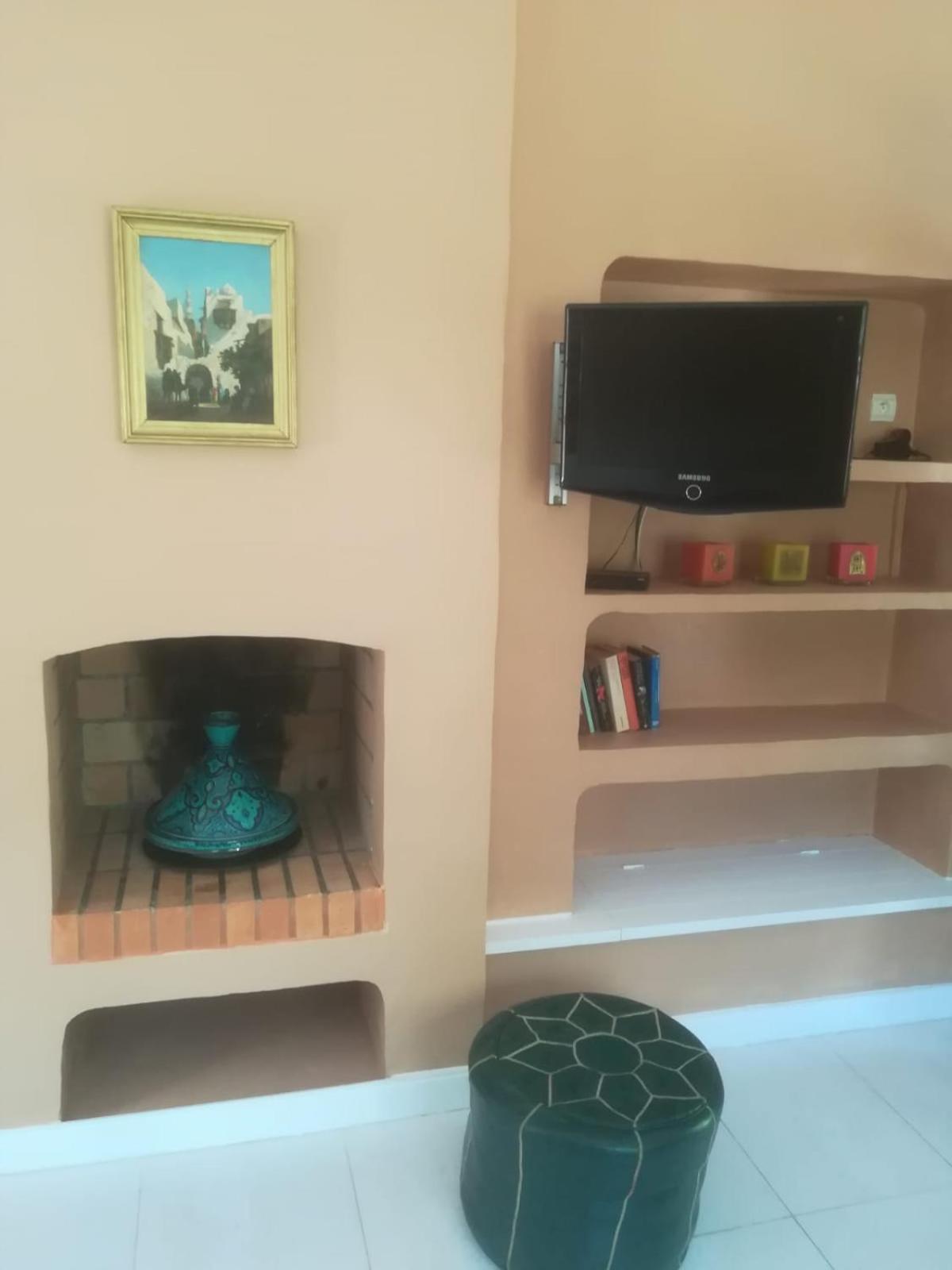 לינה וארוחת בוקר לה באסט Mas Lei Bancau חדר תמונה